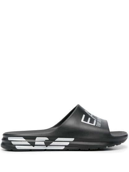 EA7 Emporio Armani Crusher Distance slides with big-sized logo - أسود