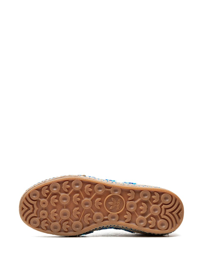 Adidas x CLOT Gazelle "Linen Khaki/Light Blue" sneakers (Mirror Original)