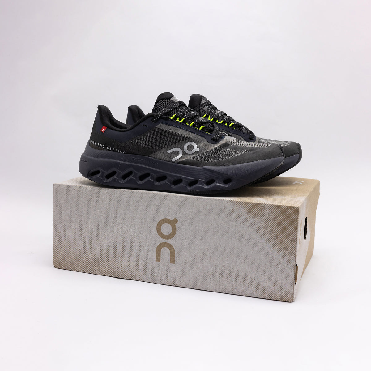 On Running Cloudmonster Sneaker