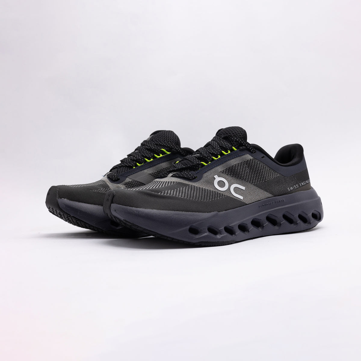 On Running Cloudmonster Sneaker