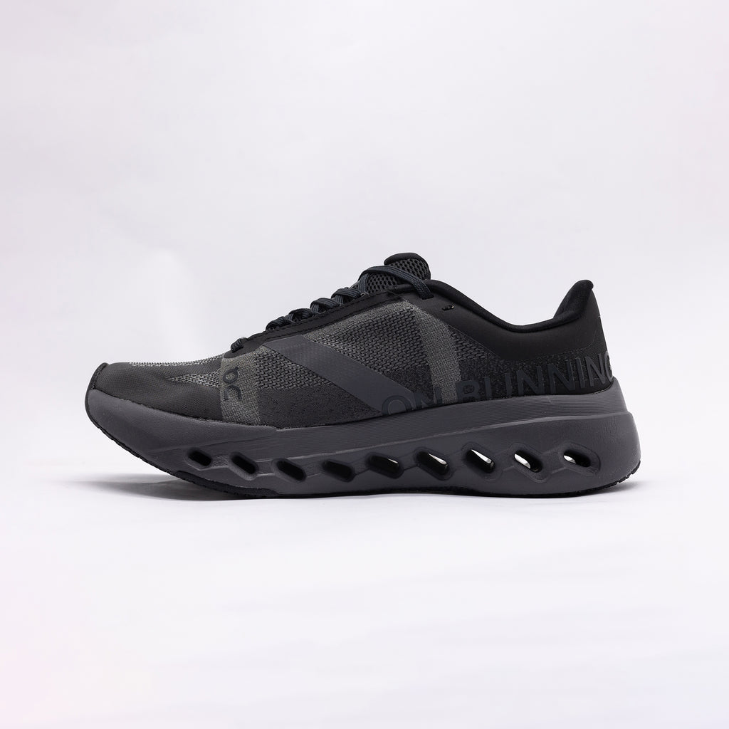 On Running Cloudmonster Sneaker