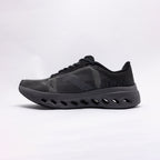 On Running Cloudmonster Sneaker