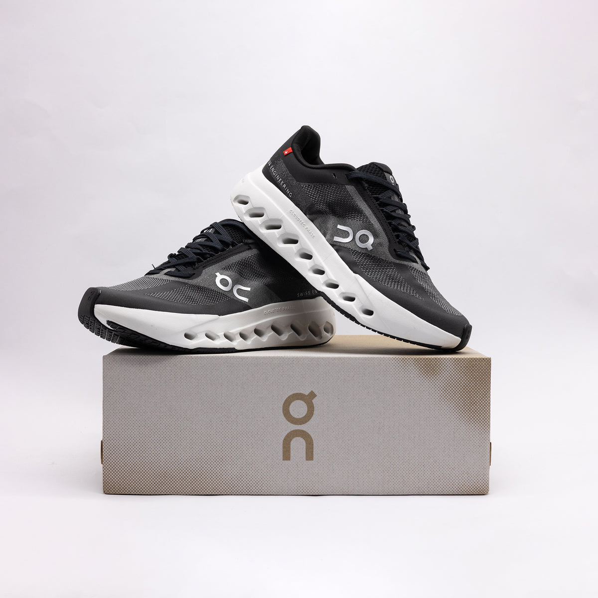 On Running Cloudmonster Sneaker