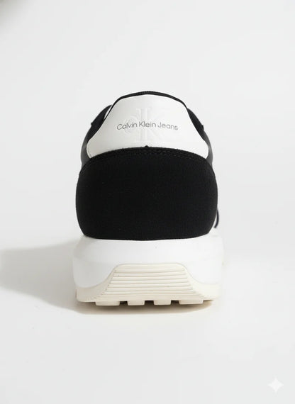 حذاء رياضي من كالفن كلاين جينز