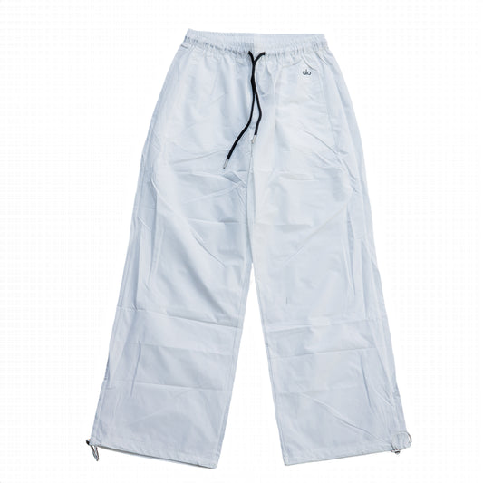 Alo Yoga High-Waist Parachute Pants - White