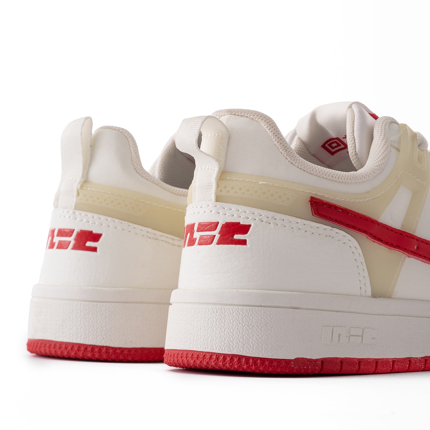 Warrior Court Classic Low Top Sneaker