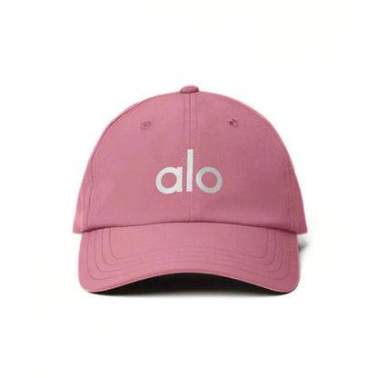 Alo Yoga Performance Off-Duty Cap - Mars Clay