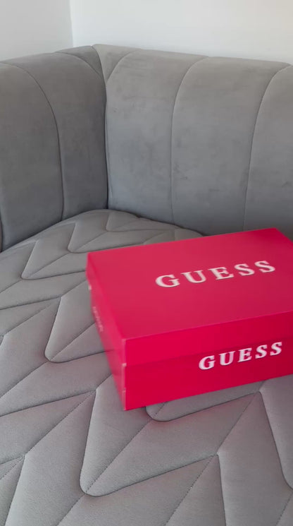 Guess Jelexa Sneakers - Beige/Black