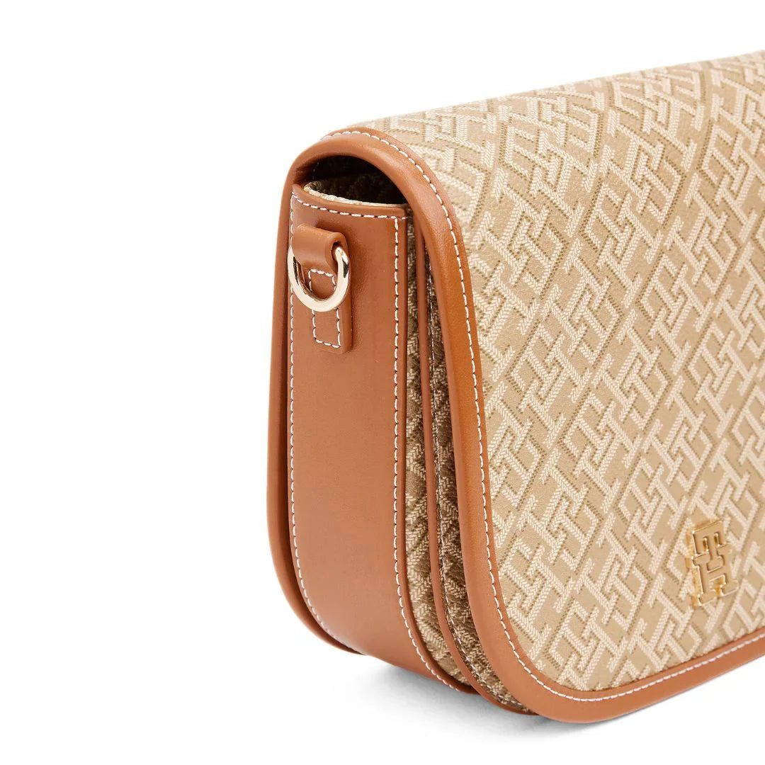 Tommy Hilfiger TH Monoplay Crossbody Saddle Bag - BEG