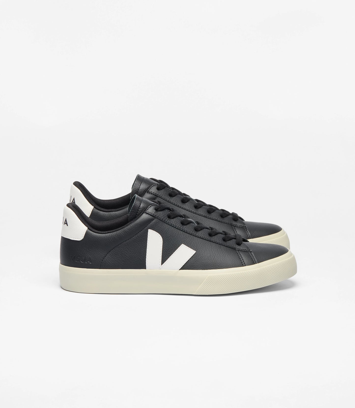 Veja Campo Leather - Black